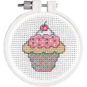 Picture of Janlynn/Kid Stitch Mini Counted Cross Stitch Kit 3" Round-Cupcake (11 Count)