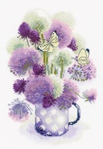 Picture of RIOLIS Counted Cross Stitch Kit 8.5"X11.75"-Purple Allium (14 Count)